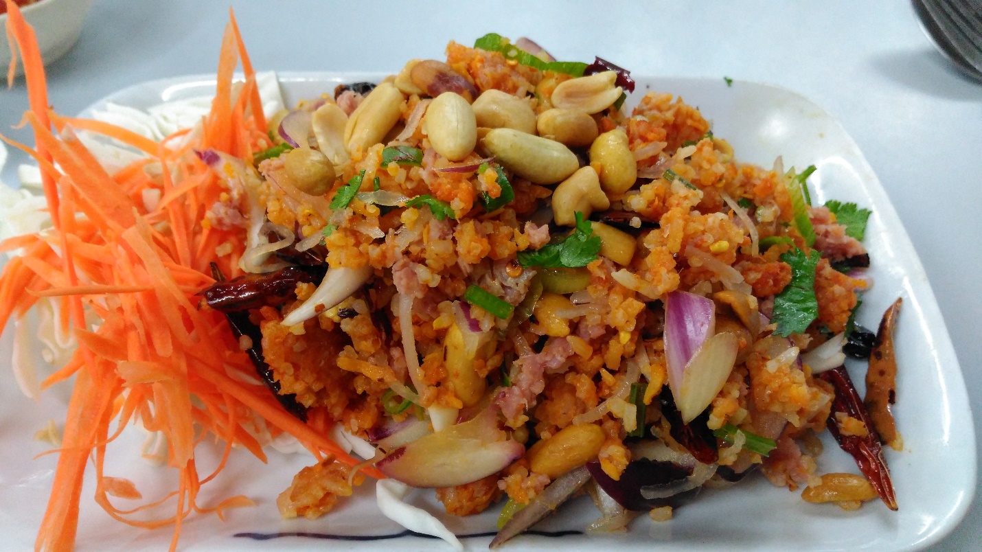 Wonderful Crispy Rice Salad (Naem Khao Tod)