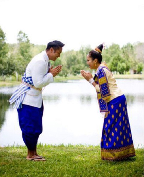 Women culture laos Laos Women: