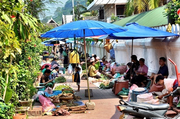 Morning market