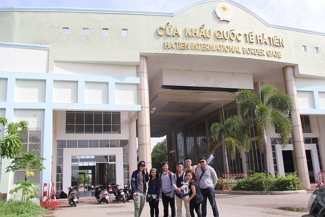 Ha Tien border