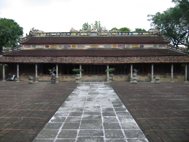 Tomb of Dong Khanh