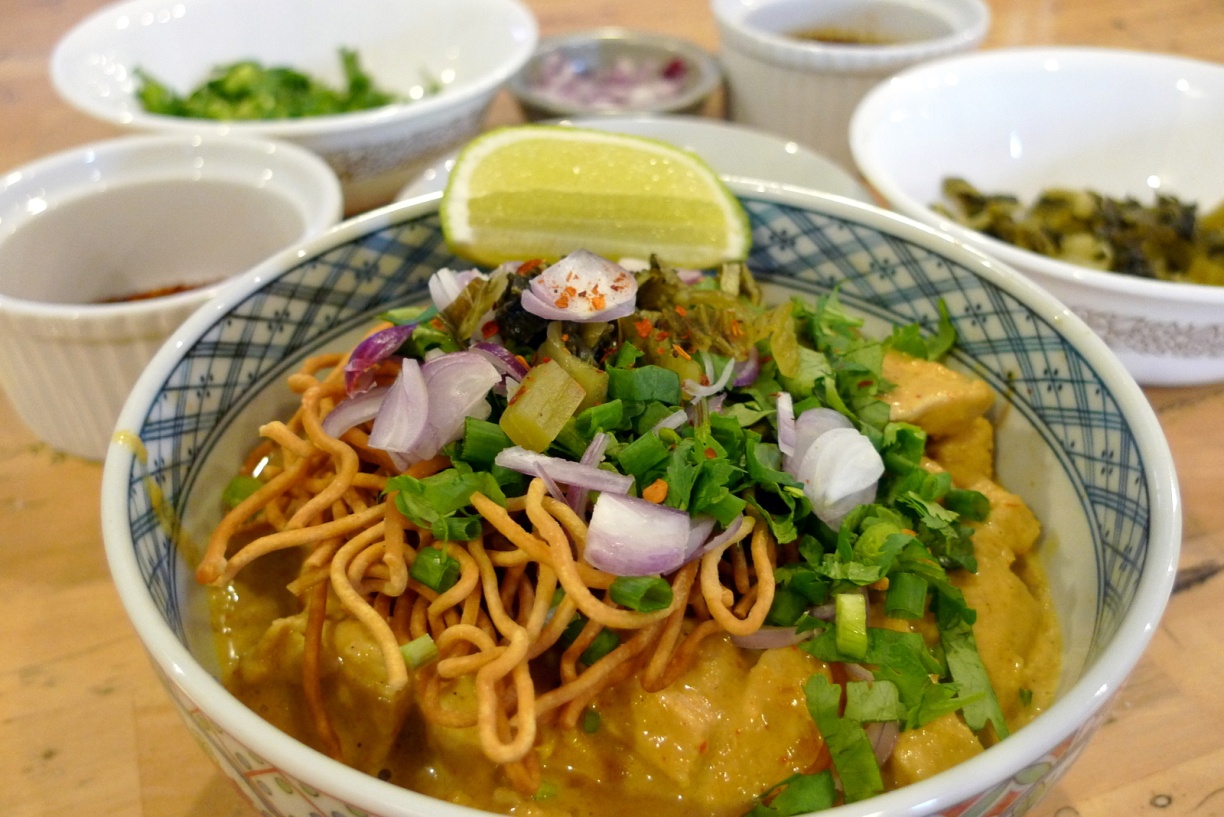Enjoy Khao Soi 