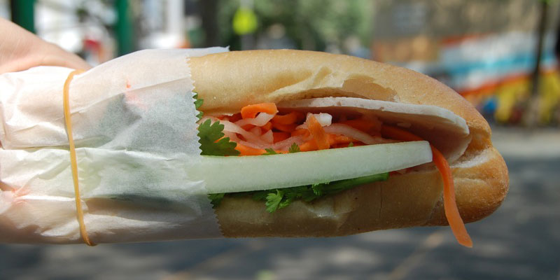 Khao Jee (baguette sandwich) - the most inexpensive lunch you can find